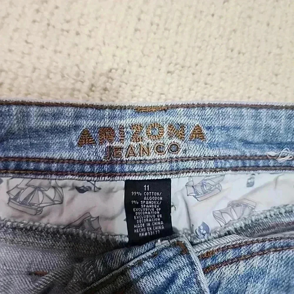 ARIZONA Jeans Y2k Mini Denim Skirt. Size 11 - Picture 6 of 6